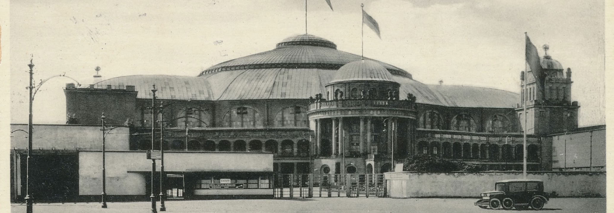 alt="Fuehrung zum Novemberpogrom 1938 und die Festhalle"