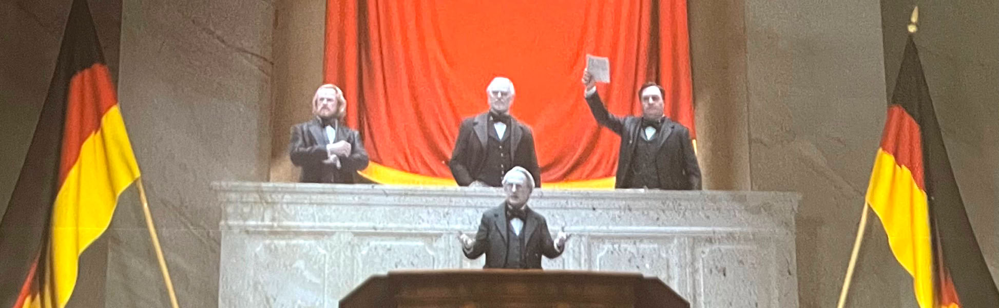 alt="Stadtfuehrung zur Geschichte Frankfurts"