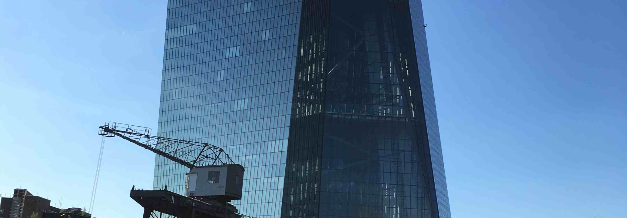 alt="Stadtfuehrung im Frankfurter Ostend, rund um die EZB"