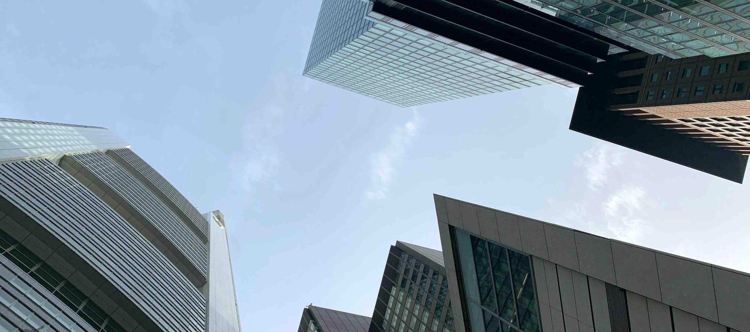 alt="Frankfurter Wolkenkratzer - Skyline Stadtführung"
