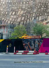 Postkarte Baustelle 'The Four'